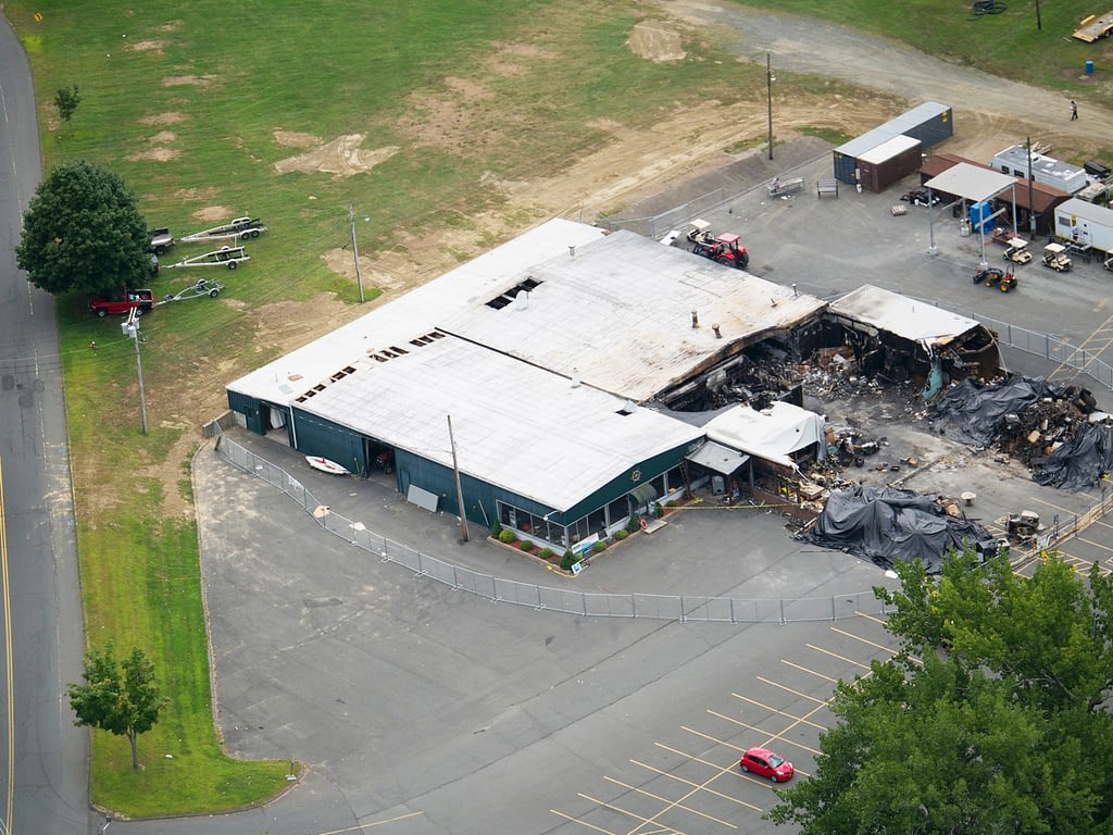 restaurant and marina fire